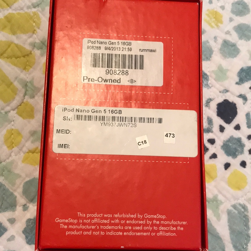 iPod - Picture 4 of 5